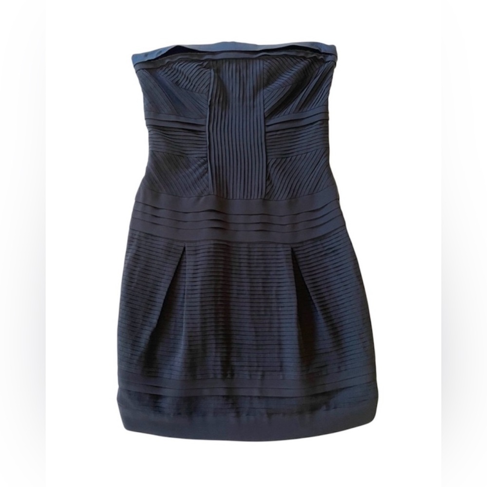 Diane Von Furstenberg Strapless Black Pleated Cocktail Dress